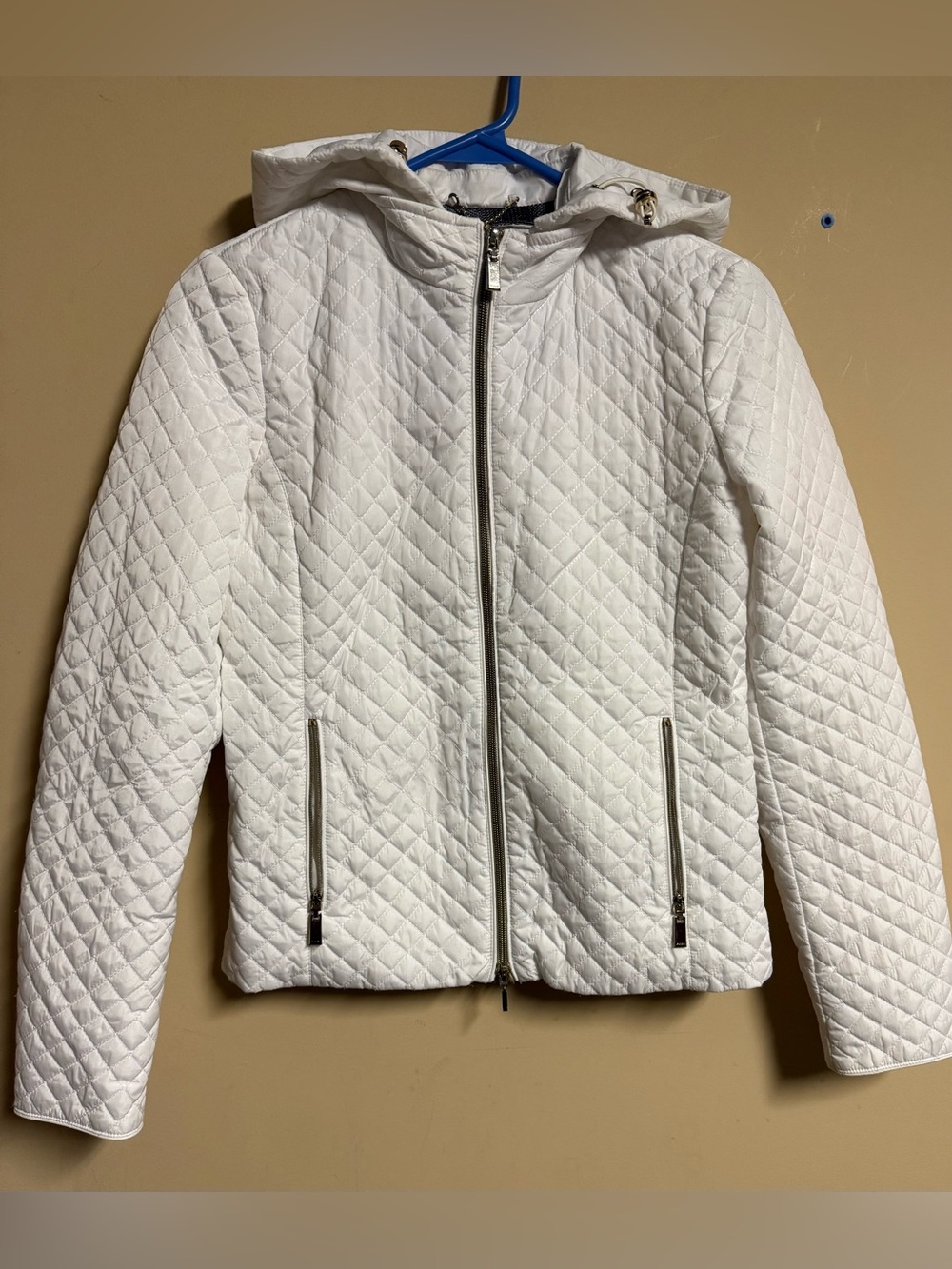 Geox Respira Light Quilted Hooded Jacket
Size XS